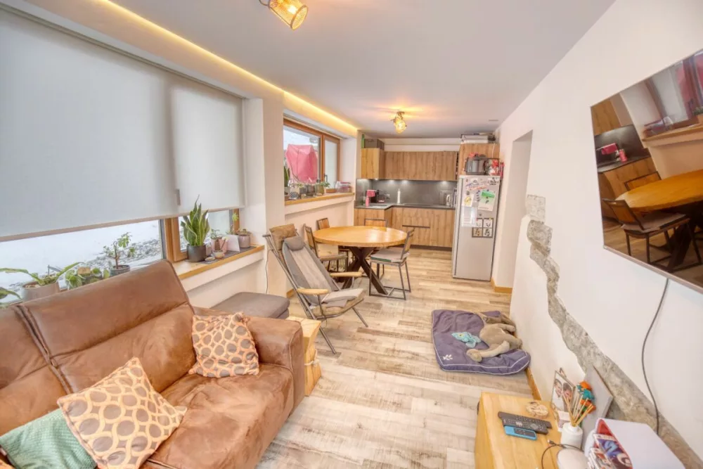 4.5-room flat in a co-ownership development - Excellent A1 rental potent…