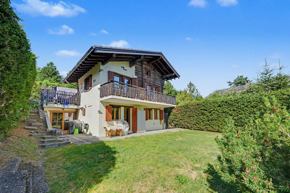 Wunderschönes Familienchalet mit Galerie und Sauna in Haute-Nendaz!
